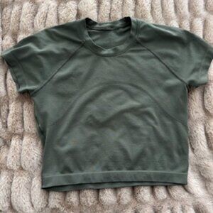 Lululemon Swiftly Tech Cropped Short-Sleeve Shirt 2.0